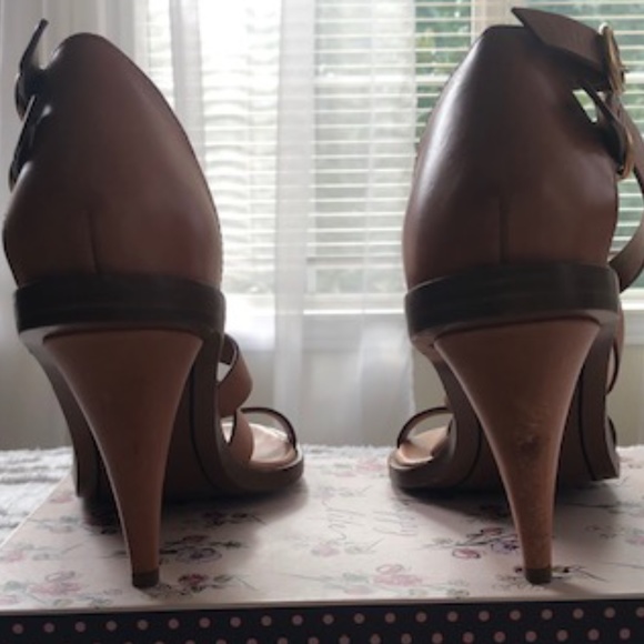 CHLOE BEIGE SHOE - Picture 7 of 15